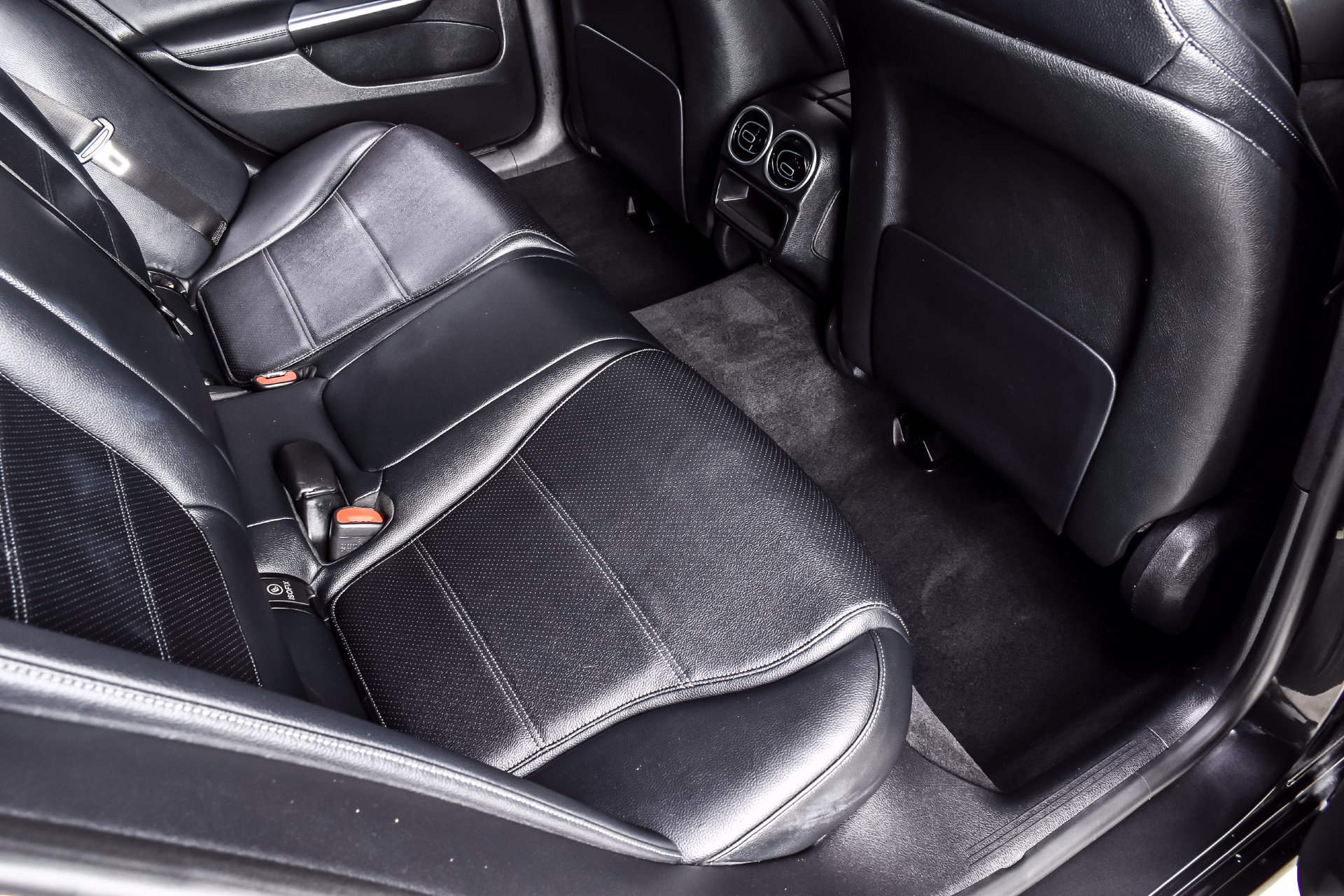 Used 2022 Mercedes-Benz C 300 Sedan image 20
