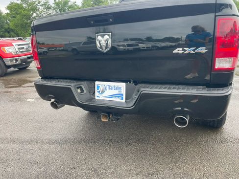 Used 2013 RAM 1500 Express AWD/4WD image 19
