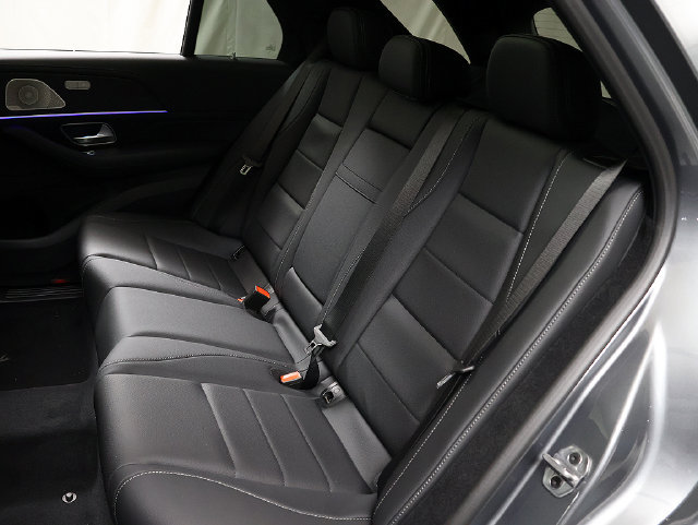 New 2026 Mercedes-Benz GLE 450 4MATIC image 12