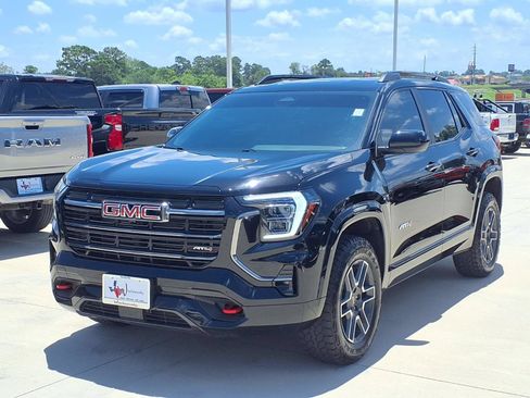 Used 2026 GMC Terrain AT4 AWD/4WD image 3