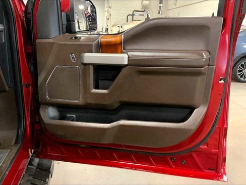 Used 2017 Ford F150 King Ranch w/ Max Trailer Tow Package image 19