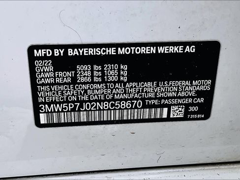 Used 2022 BMW 330e w/ M Sport Package image 33