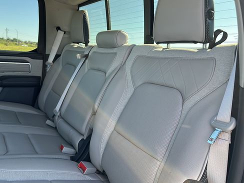 Used 2022 RAM 1500 Limited image 19
