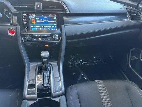 Used 2021 Honda Civic EX image 18