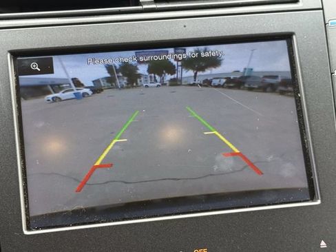 Used 2013 Lincoln MKZ FWD image 19