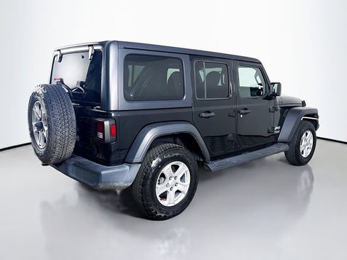 Used 2020 Jeep Wrangler Unlimited Sport S image 10