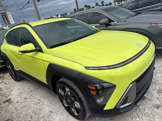 Used 2024 Hyundai Kona SEL FWD image 4