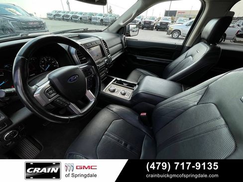 Used 2018 Ford Expedition Max Platinum AWD/4WD image 10