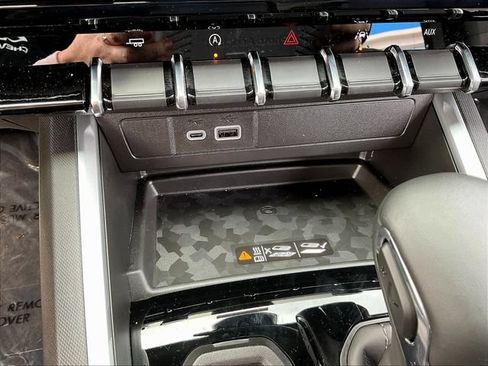 New 2026 Chevrolet Colorado LT w/ LT Convenience Package RWD image 8
