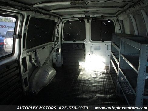 Used 1998 GMC Savana 1500 image 10