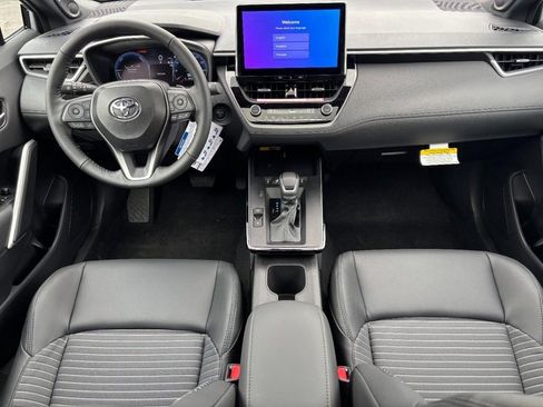 New 2026 Toyota Corolla Cross XSE image 6