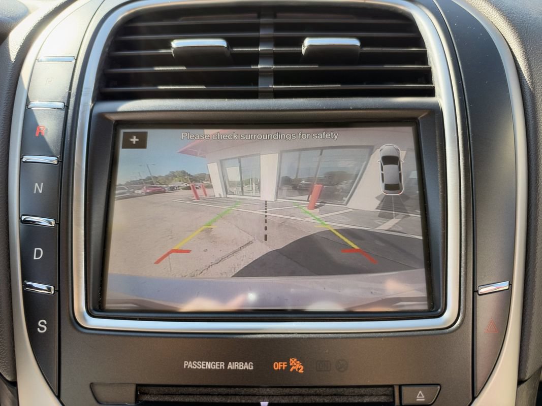 Used 2018 Lincoln MKX Reserve FWD image 21