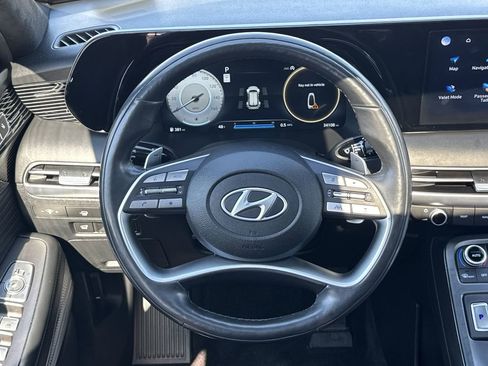 Used 2024 Hyundai Palisade Calligraphy image 24