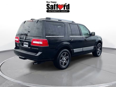 Used 2010 Lincoln Navigator Base image 9