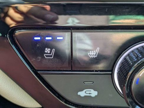 Used 2023 Honda Accord Touring image 22