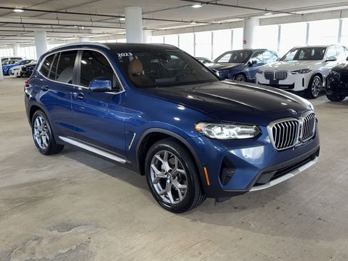Used 2023 BMW X3 xDrive30i w/ Premium Package AWD/4WD image 2