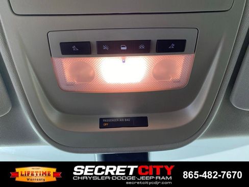 Used 2021 GMC Canyon Elevation w/ Driver Alert Package AWD/4WD image 17
