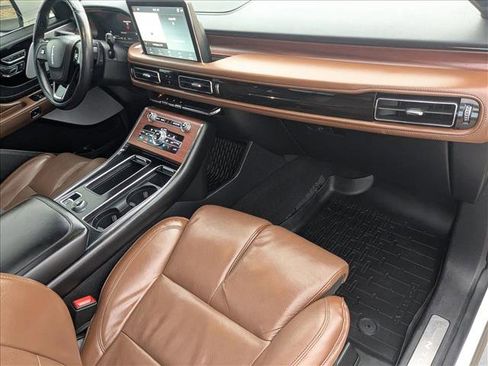 Used 2021 Lincoln Aviator Reserve w/ Equipment Group 210A image 22