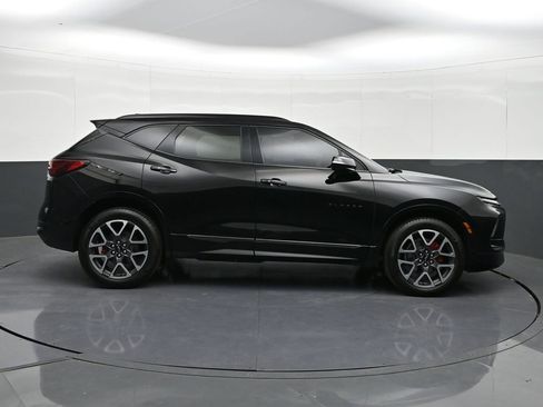 Certified 2023 Chevrolet Blazer RS w/ Driver Confidence II Package AWD/4WD image 6