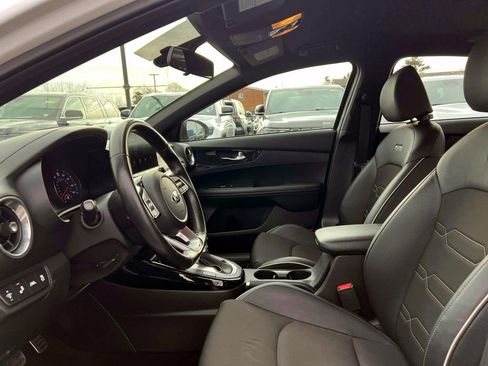 Used 2021 Kia Forte GT-Line image 16