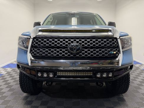 Used 2021 Toyota Tundra SR5 w/ SR5 Leather Package AWD/4WD image 2