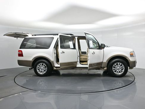 Used 2014 Ford Expedition EL XLT w/ Equipment Group 202A image 4