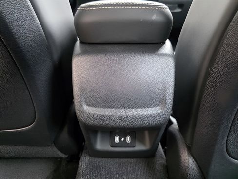 Used 2025 Kia K5 GT-Line image 16