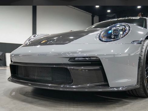 Used 2022 Porsche 911 GT3 RWD image 9