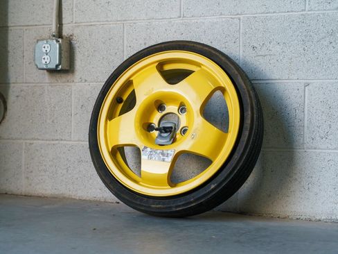 Used 1999 Acura NSX T RWD image 92