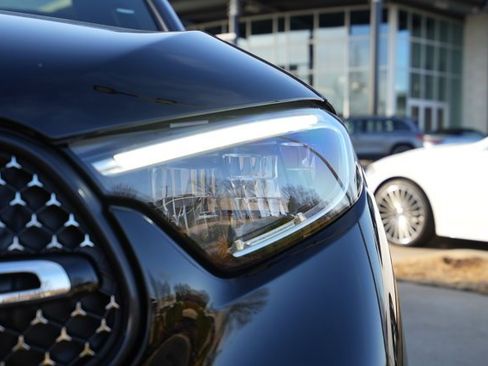 Used 2026 Mercedes-Benz GLC 300 GLC 300 image 12