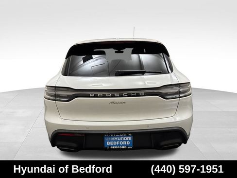 Used 2023 Porsche Macan Turbo AWD/4WD image 6