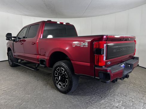 Certified 2025 Ford F350 Platinum w/ FX4 Off-Road Package AWD/4WD image 6