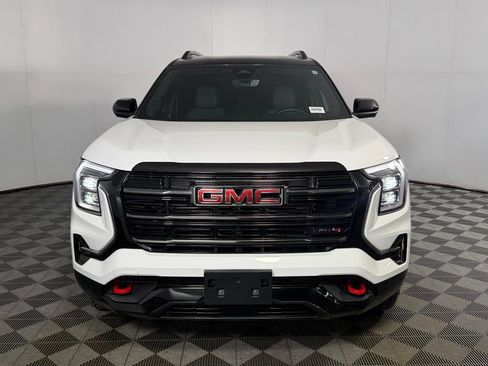 Used 2026 GMC Terrain AT4 w/ Convenience Package III AWD/4WD image 12