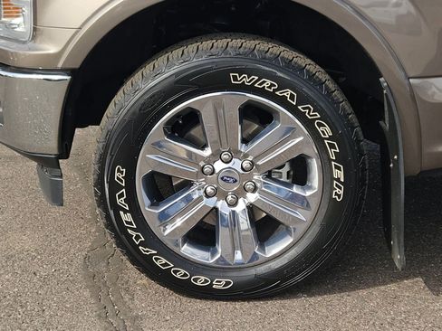 Used 2019 Ford F150 Lariat w/ Equipment Group 502A Luxury image 10