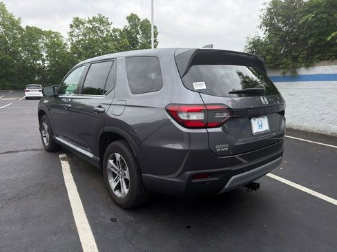Certified 2025 Honda Pilot EX-L image 3