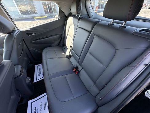 Used 2021 Chevrolet Bolt Premier w/ Infotainment Package image 22