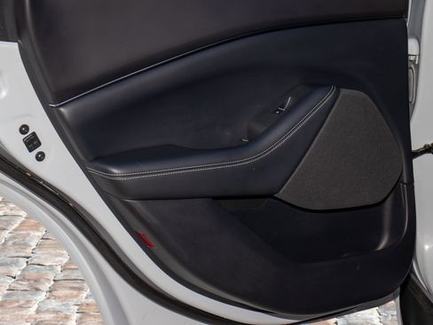 Used 2021 Ford Mustang Mach-E Select w/ Comfort/Technology Package image 12