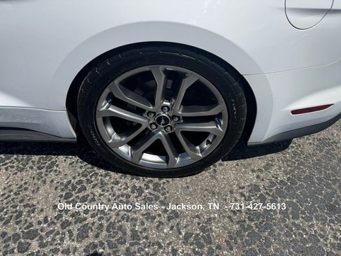 Used 2022 Ford Mustang GT w/ Equipment Group 301A RWD image 15