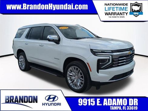 Used 2025 Chevrolet Tahoe Premier AWD/4WD image 1