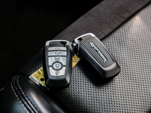 Used 2022 Ford F150 Raptor w/ Equipment Group 801A High image 59