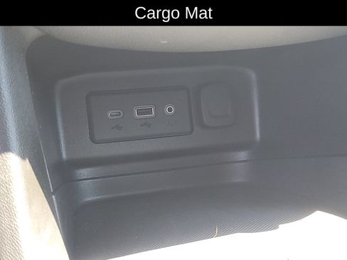 Used 2024 Chevrolet Equinox LT w/ LPO, Floor Liner Package AWD/4WD image 18