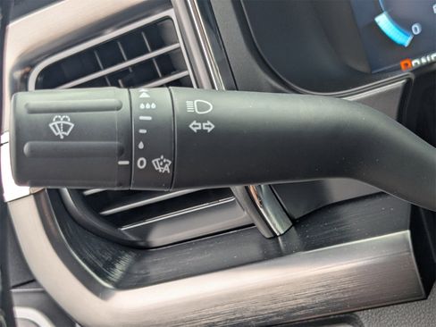 New 2026 Ford F250 Lariat w/ Black Appearance Package image 25