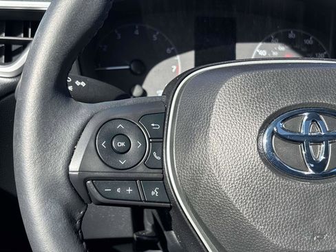 Certified 2024 Toyota Corolla Cross LE w/ Moonroof Package AWD/4WD image 19