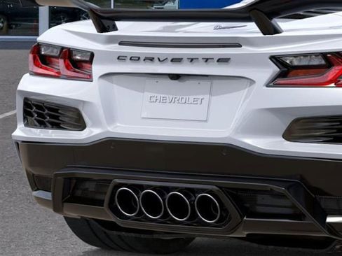 New 2026 Chevrolet Corvette Z06 w/ Z07 Performance Package image 14