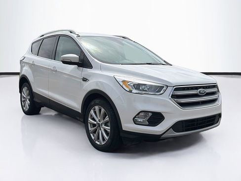 Used 2017 Ford Escape Titanium AWD/4WD image 3