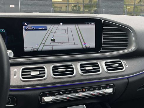 Certified 2025 Mercedes-Benz GLE 450e 4MATIC image 37