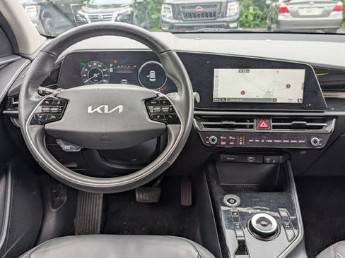 Used 2023 Kia Niro Wind w/ Wind Preserve Package FWD image 16
