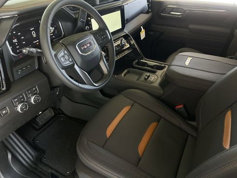 New 2026 GMC Sierra 2500 AT4 w/ AT4 Premium Plus Package AWD/4WD image 10