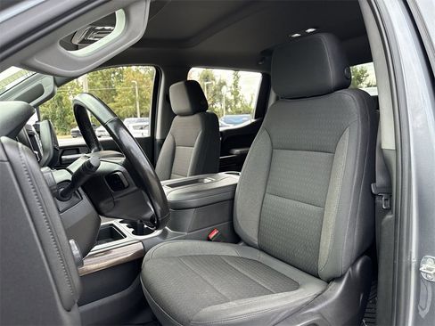 Used 2022 Chevrolet Silverado 1500 RST image 11