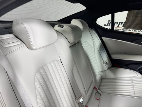 Used 2024 Genesis G70 3.3T Advanced AWD/4WD image 28